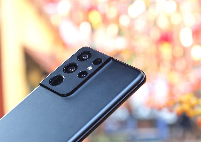 Với hệ thống camera sau siêu cao cấp, Galaxy S21 Ultra giúp người dùng dễ dàng sở hữu được bộ ảnh chụp theo chủ đề Tết Tân Sửu thật đẹp và ưng ý nhất