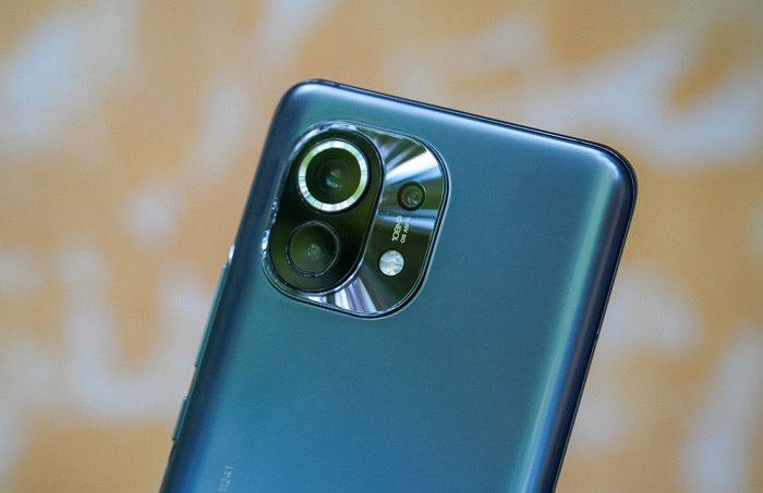 Ấn tượng đầu tiên Xiaomi Mi 11 bản Quốc Tế - Máy sở hữu cụm camera khá độc đáo