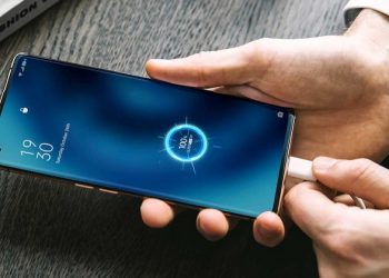 Cách sạc pin điện thoại OPPO không bị chai pin
