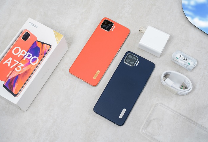 OPPO A73 phiên bản màu Cam và phiên bản màu Xanh Xám
