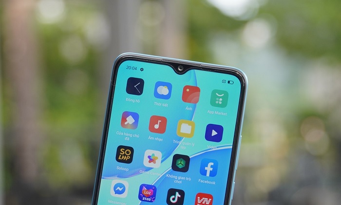 Phần notch hình giọt nước đặt camera selfie
