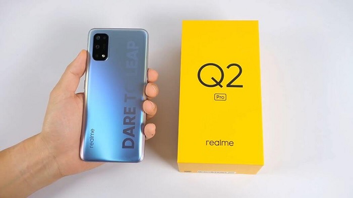 Realme Q2 Pro với thiết kế hộp đựng quen thuộc