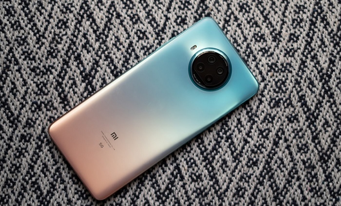 Xiaomi Mi 10i 5G sở hữu ngoại hình hấp dẫn