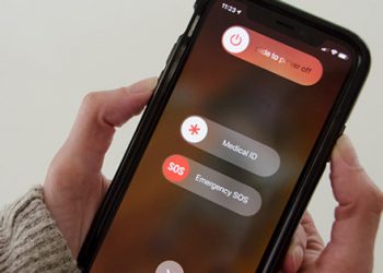 Khởi động lại iPhone