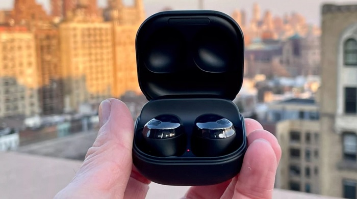 Kiểm soát phát nhạc và trả lời cuộc gọi rất thuận tiện khi bạn đang di chuyển