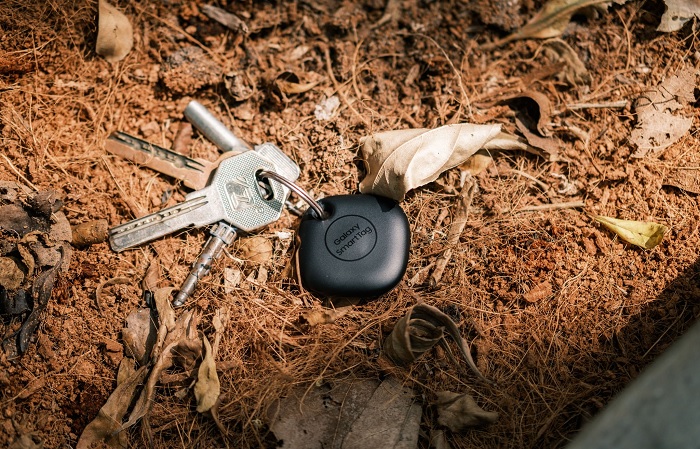 Gắn SmartTag vào chìa khóa vì chúng rất dễ thất lạc