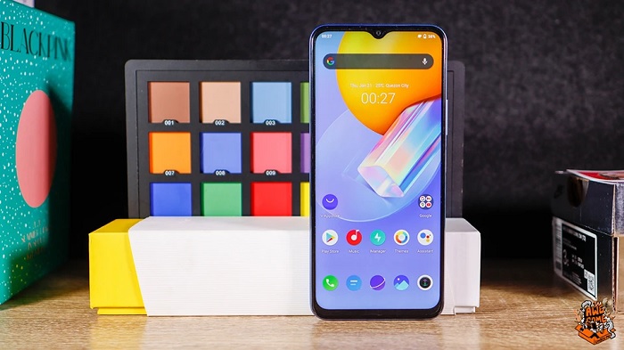 Y31 2021 được cài đặt sẵn hệ điều hành Android 11, sử dụng giao diện FunTouchOS 10.5. Với RAM 8GB máy hoạt động đa nhiệm cực tốt, chơi được mọi tựa game online phổ biến hiện nay