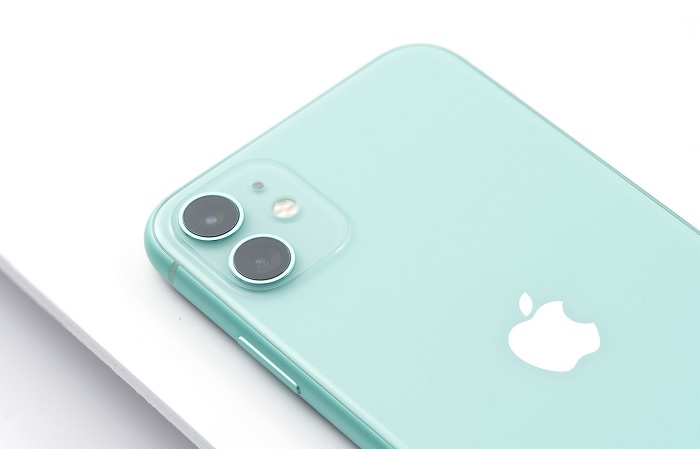 Cụm camera chính trên iPhone 11