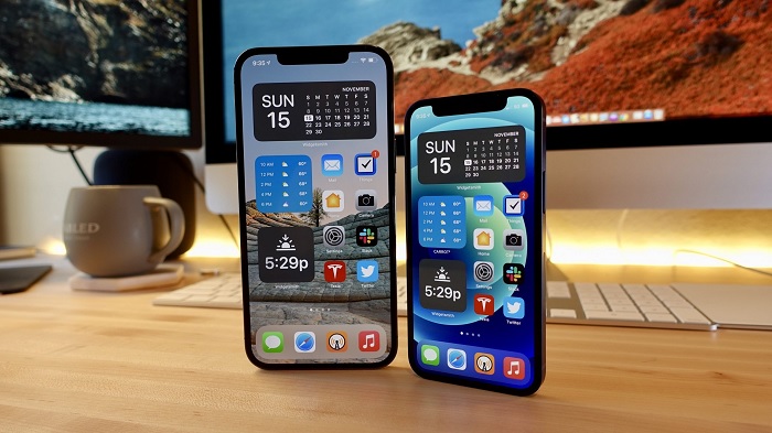 iPhone XR sở hữu ngoại hình tương tự iPhone 12 và chưa thể lỗi thời sớm