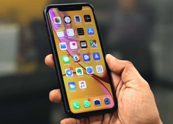 có nên mua iPhone XR