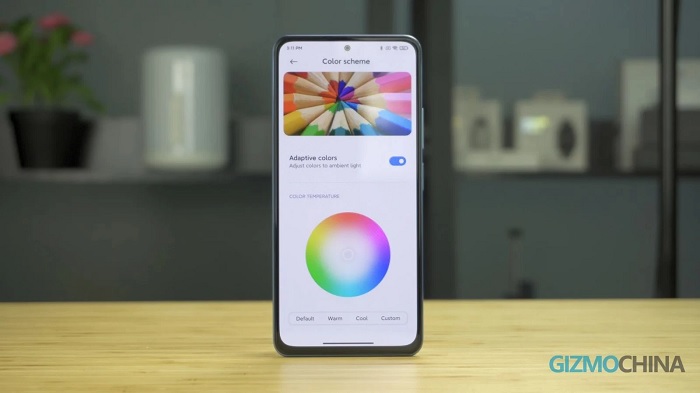 Tai thỏ trên Redmi K40 được thiết kế tinh tế hơn