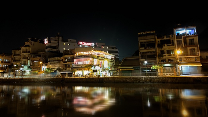 Ảnh chụp chế độ phơi sáng dài thủ công