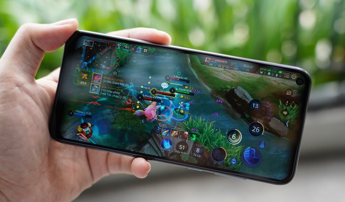 Hiệu năng mạnh mẽ giúp chơi tốt cả những game nặng