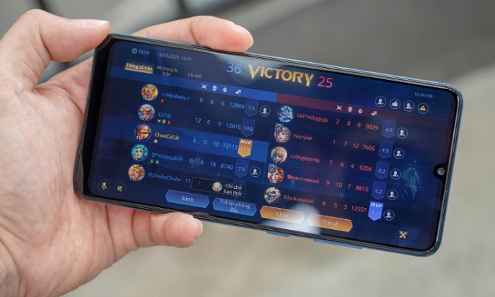 Hiệu năng Galaxy A32 tốt hơn Galaxy A31