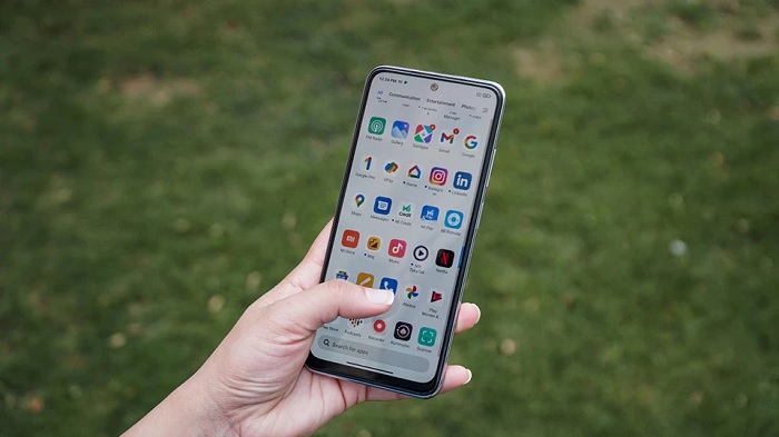 Mặt trước của Xiaomi Redmi Note 10
