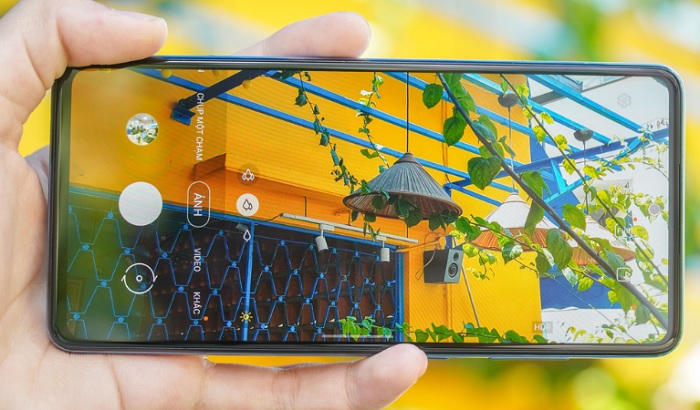 Giao diện camera trên Galaxy A72
