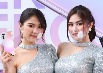 Trên tay OPPO Reno5 5G – Nhìn thôi đã thấy đẹp, trải nghiệm rồi mê luôn