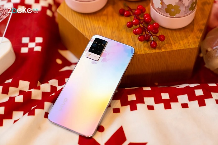 Mặt sau của Vivo S9