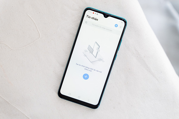 Mặt trước Vsmart Star 5.