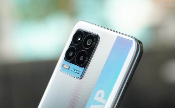 Cận cảnh camera trên Realme 8