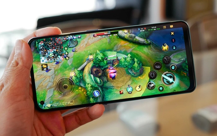 Màn hình OPPO A94 chơi game rất mượt