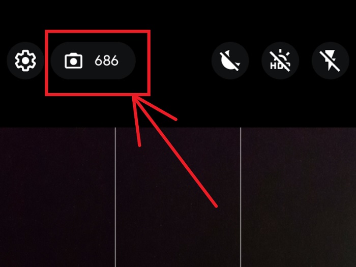 Ứng dụng camera trên Star 5 cho người dùng biết số lượng ảnh người dùng có thể chụp và lưu trữ
