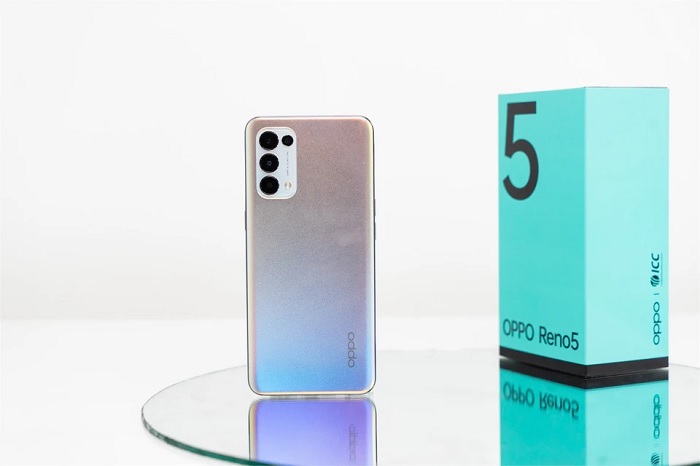 OPPO Reno5