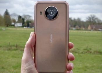 Trên tay Nokia X20