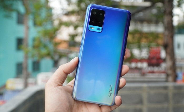 Trên tay OPPO A54