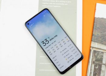 Trên tay Realme 8 –  Đẹp, hiệu năng mạnh mẽ, màn hình AMOLED, pin trâu