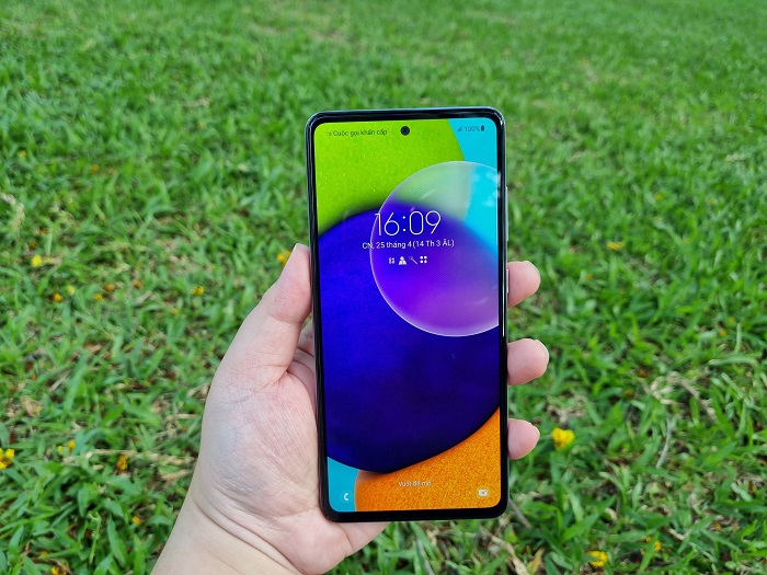 Galaxy A52