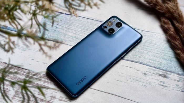 Mặt lưng của Find X3 Pro 5G