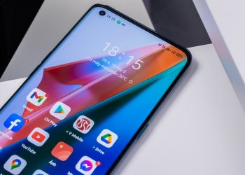 điện thoại 1 tỷ sắc màu