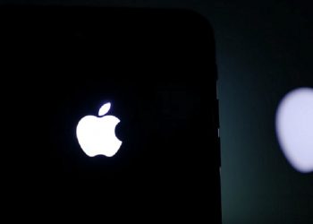 iPhone bị treo logo Apple
