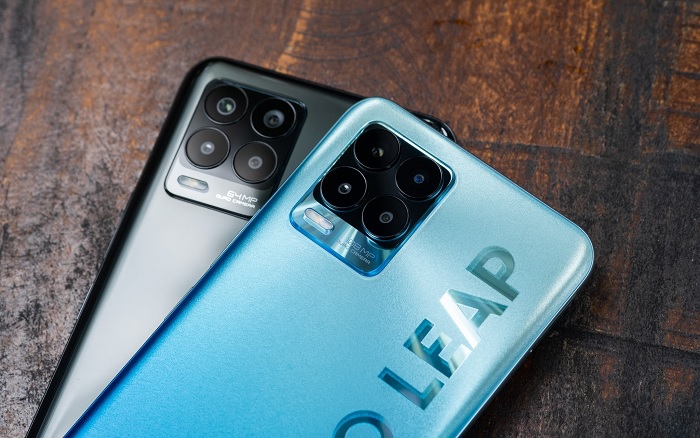 Bộ đôi sở hữu cụm 4 camera gần như giống nhau, chỉ khác nhau thông số camera chính