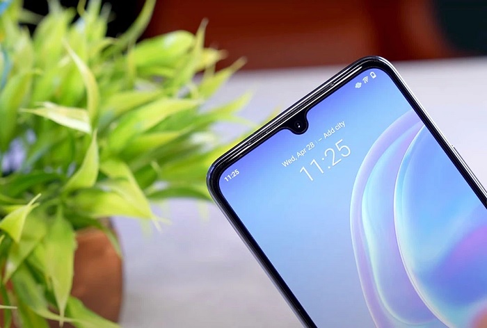 Vivo V21 5G sở hữu màn hình giọt nước
