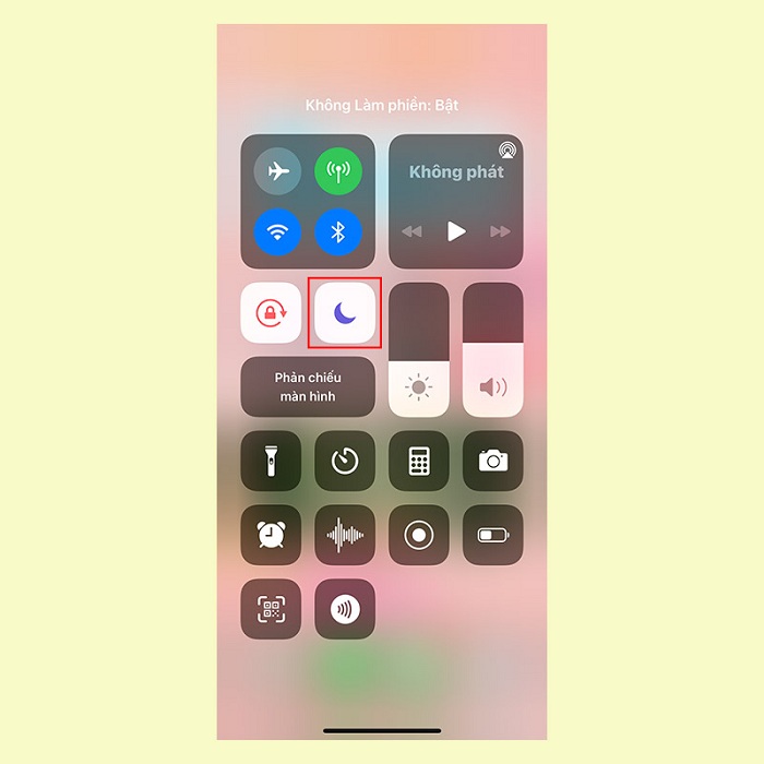 Cách tắt màn hình iPhone bật sáng bằng chế độ không làm phiền