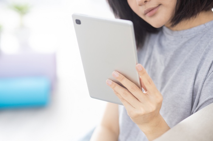 Tab A7 Lite thiết kế kim loại nguyên khối sang trọng