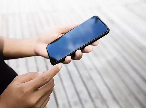 Cá khá nhiều nguyên nhân khiến điện thoại để lâu không lên nguồn nhưng nguyên nhân chính là lỗi do pin