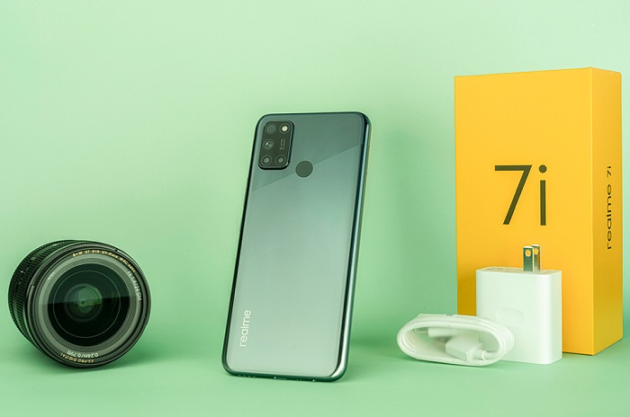 Một mẫu smartphone giá khoảng 6 triệu đồng