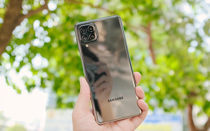 Trên tay Samsung Galaxy M62