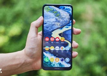 trên tay Nokia C20 Plus