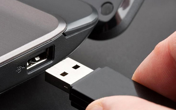 Cổng kết nối USB-Type A trên máy tính