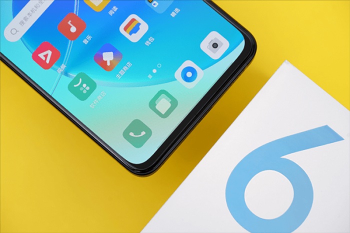 Phần cằm đã được làm mỏng hơn rất nhiều