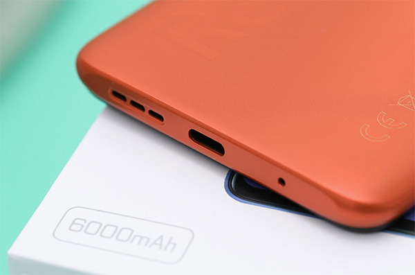 So với các đối thủ trong cùng tầm giá, có thể nói Redmi 9T  “vô đối” về mặt cấu hình, camera cùng viên pin khủng 