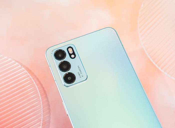 Camera sau trên Reno6 5G