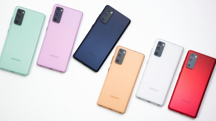 Galaxy S20 FE được trình làng với 2 phiên bản sử dụng các con chip khác nhau
