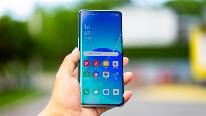 Màn hình OPPO Reno6 Pro+