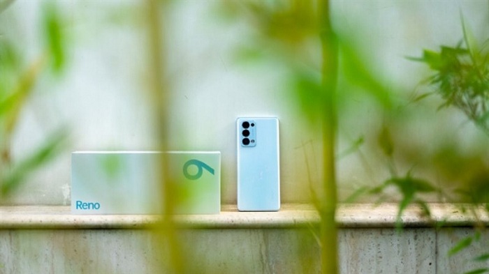 OPPO Reno6 Pro+nhìn vô cùng nổi bật