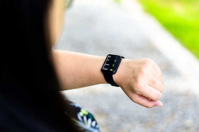 OPPO Watch 2 được bán với giá khởi điểm từ 1299 tệ